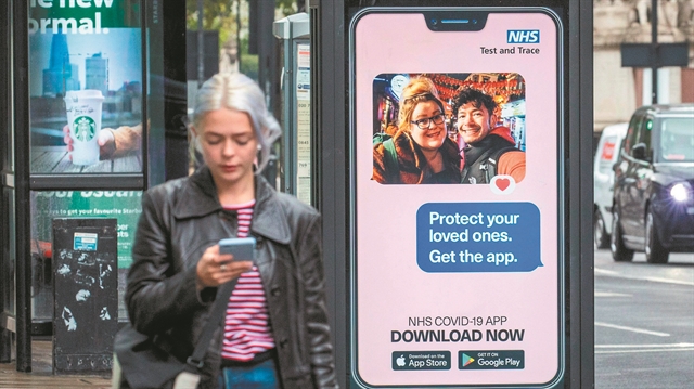 Πόλεμος για την εφαρμογή που σε στέλνει σε καραντίνα