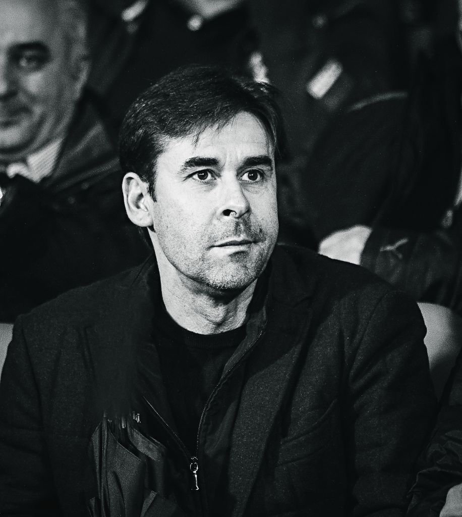 Η «σημαία» έγινε κόκκινο πανί