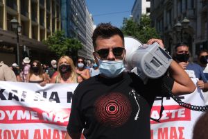 Συλλαλητήριο από τους εκπαιδευτικούς την Πέμπτη στα Προπύλαια