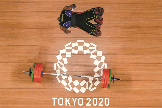 Υβρις, νέμεσις, κάθαρσις