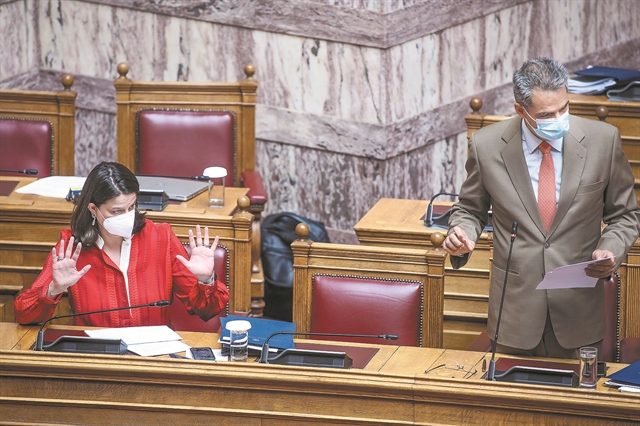 Πού είναι η πολιτική απόφαση;