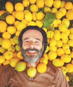 «Οταν βίωσα τη μεγάλη επιτυχία ήρθε το πρώτο χαστούκι»