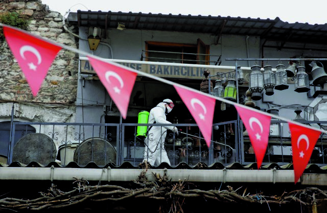 Τουρκία: Εντοπίστηκαν τρία κρούσματα της μετάλλαξης «Δέλτα+»
