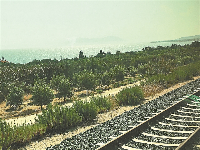 Ο διχασμός μας σε μικρογραφία