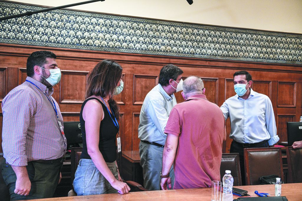 Σύγκρουση διαρκείας στον ΣΥΡΙΖΑ για τον χρόνο του συνεδρίου