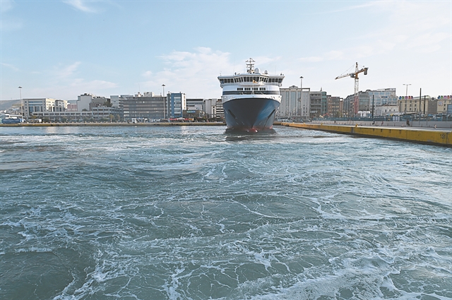 Θ. Βενιάμης: Πρόσκληση στους νέους να ακολουθήσουν το ναυτικό επάγγελμα