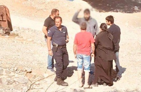 Ναυάγιο στο Ηράκλειο: Η συγκλονιστική προσπάθεια του 46χρονου να σώσει τον εαυτό του και τη φίλη του