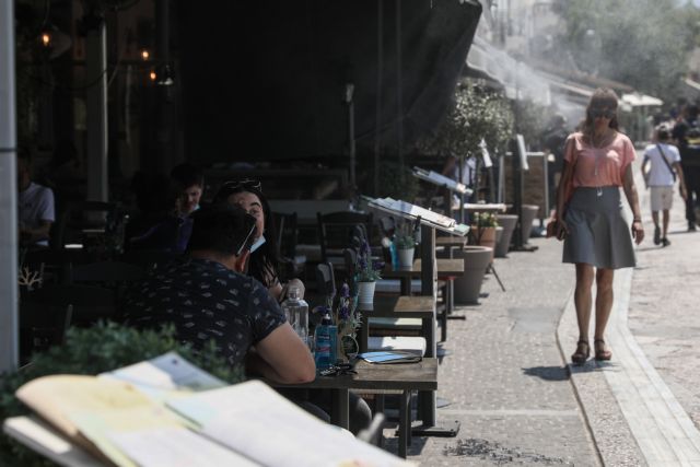 Εστίαση: Αιχμές από ΓΣΕΒΕΕ σε Γεωργιάδη για τα μέτρα