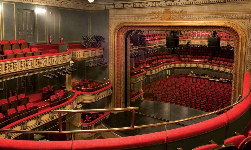 Αυτή είναι η Επιτροπή που θα κρίνει τον διάδοχο του Λιγνάδη στο «τιμόνι» του Εθνικού Θεάτρου