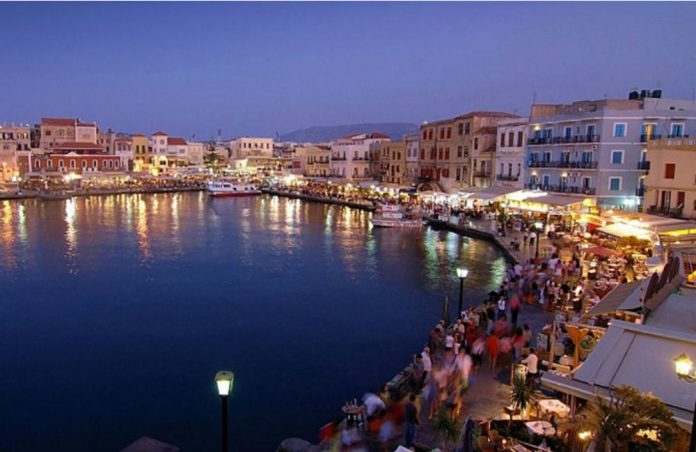 Αντάρτικο από κέντρα διασκέδασης στην Κρήτη – Αψήφησαν τα μέτρα για τους όρθιους