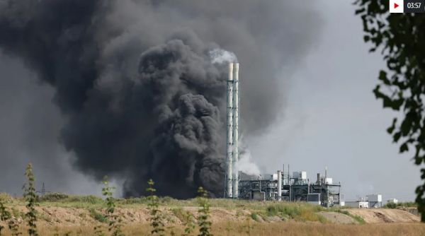Λεβερκούζεν: Ένας νεκρός, 12 τραυματίες και 5 αγνοούμενοι από την έκρηξη σε εργοστάσιο καύσης απορριμμάτων
