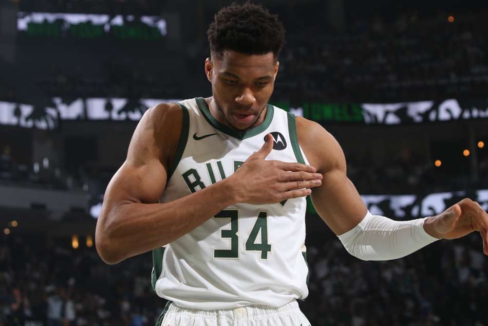 Αντετοκούνμπο: MVP και στους πανηγυρισμούς ο Greek Freak