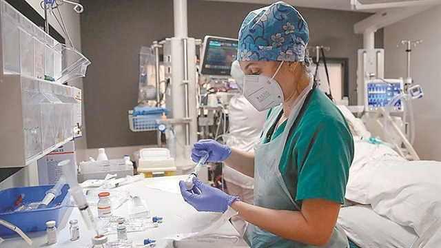 Περιπλάνηση σε… λαβύρινθο η ανακάλυψη της θεραπείας