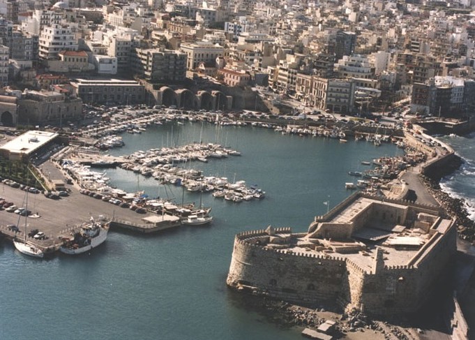 Αυξήθηκε 530% το ιικό φορτίο στα λύματα στο Ηράκλειο