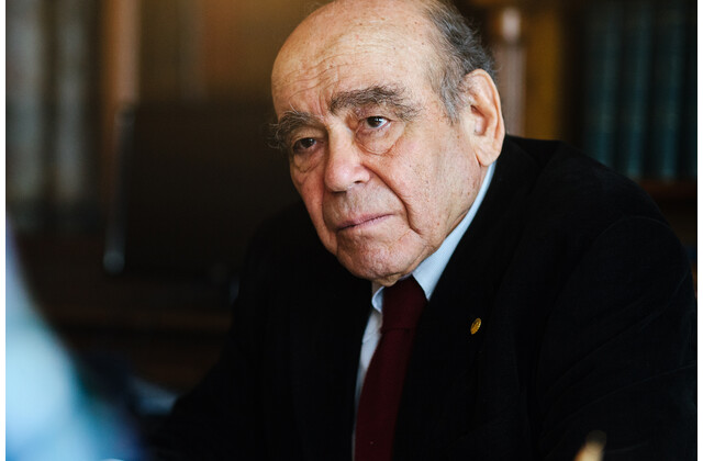 Θανάσης Βαλτινός: «Αυτά που ζούμε κάνουν έναν ιδιόρρυθμο κύκλο»