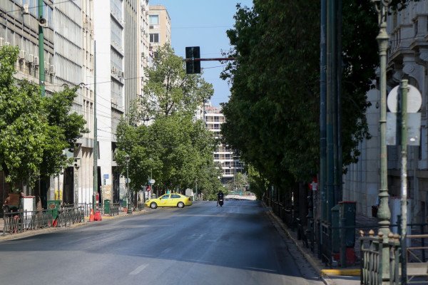 Αμερικανοί και Ισραηλινοί «τονώνουν» το κέντρο της Αθήνας
