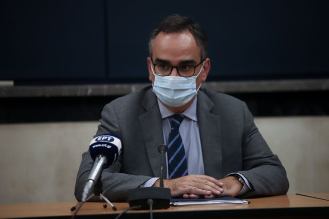 Κοντοζαμάνης: Δεν τίθεται θέμα απόλυσης ανεμβολίαστων και υποχρεωτικού εμβολιασμού παιδιών