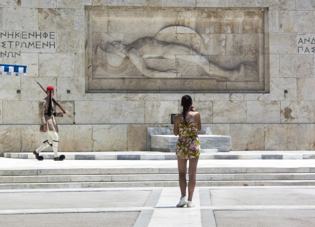 Κοροναϊός: Πού εντοπίζονται τα 1.001 κρούσματα – Ο χάρτης της διασποράς