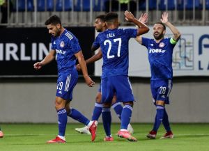 Ο Ολυμπιακός κρατά όρθια την Ελλάδα στην UEFA: Τι θα γίνει απόψε με νίκες AΕΚ και Άρη