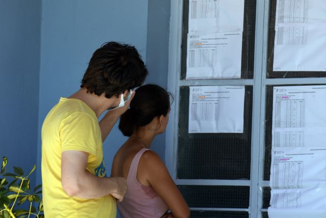 Πανελλαδικές 2021: Υποψήφιος εγκαλεί την Κεραμέως – «Με ποιο δικαίωμα ειρωνεύεστε;»