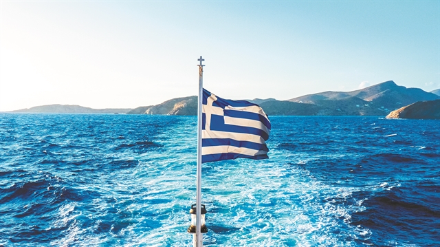 Οι ελληνικές παραλίες χάνονται λόγω διάβρωσης – Τι λέει ο καθηγητής Συνολάκης