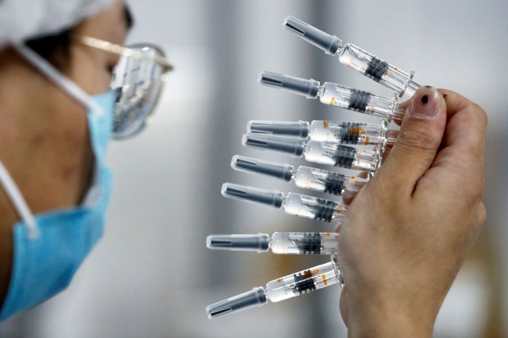 Παγκόσμια Τράπεζα: Αύξηση της χρηματοδότησης για τα εμβόλια κατά του κοροναϊού στα 20 δισ. δολάρια