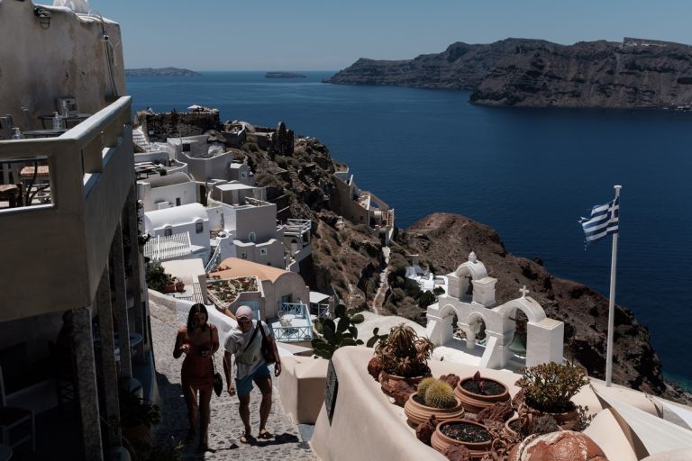 Σε τεντωμένο σχοινί ο τουρισμός – Ο ρόλος των lockdown και οι κρίσιμες αγορές | tanea.gr