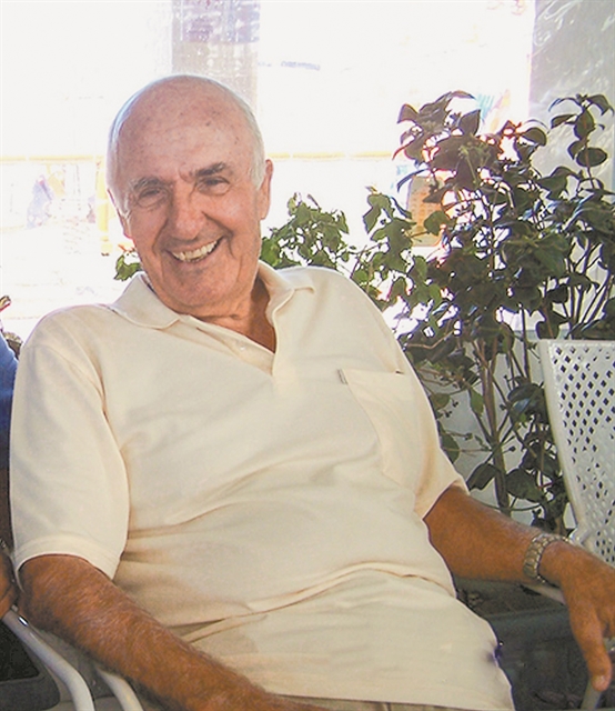 «Ιερή υποχρέωση, εθνικό και δημοκρατικό καθήκον»