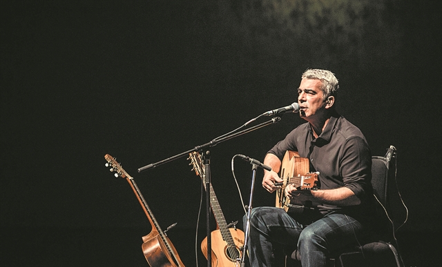 «15 χρόνια ρεμπέτικα με κιθάρα» στην Τεχνόπολη