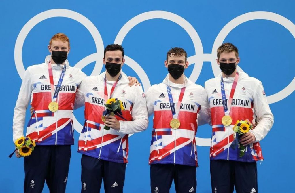 Ολυμπιακοί Αγώνες –  Το «τρίτο πόδι» κολυμβητή και η αμηχανία on air