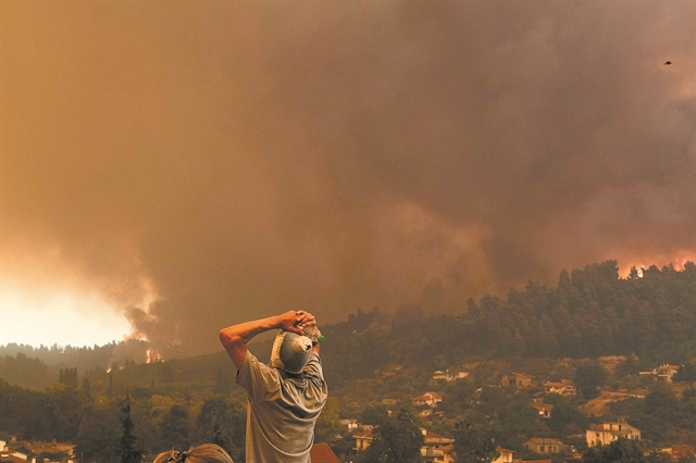 Γιατί κάηκε η Εύβοια