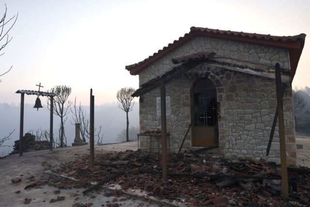 Πύρινη κόλαση – Εκτός ελέγχου οι φωτιές σε Αττική, Εύβοια, Ηλεία, Μεσσηνία, Φωκίδα