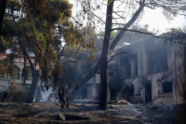 Λέκκας για Βαρυμπόμπη – Κάηκαν περίπου 30.000 στρέμματα - ΤΑ ΝΕΑ