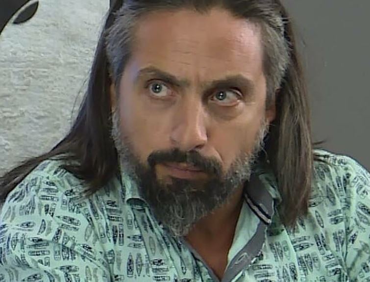 Αναστάσης Κολοβός – «Για μια γ@μημένη μέρα είναι δύσκολο να μην ποστάρετε τη ματαιοδοξία σας; »