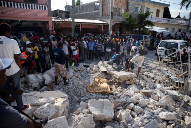 Λέκκας – Περιμένουν νέο καταστροφικό σεισμό στην Αϊτή – Φόβος για 10.000 νεκρούς