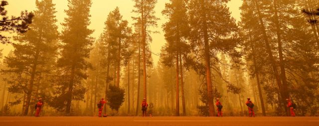 ΗΠΑ – Κόλαση φωτιάς στην Καλιφόρνια – Η καμένη έκταση καλύπτει επιφάνεια μεγαλύτερη του Λος Άντζελες