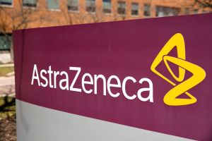 Κοροναϊός – Θεραπεία αντισωμάτων της AstraZeneca δείχνει να προλαμβάνει τη λοίμωξη