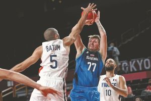 Ο Μπατούμ χάλασε το όνειρο του Ντόντσιτς