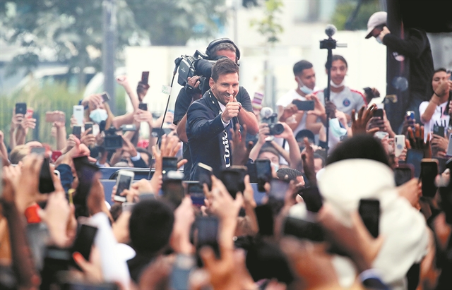 Ζητούνται φανέλες «Μέσι»