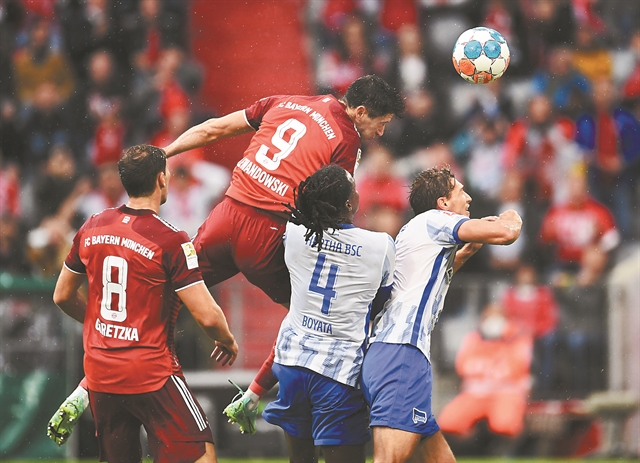 Ο Λεβαντόφσκι κυνηγάει τον Μίλερ