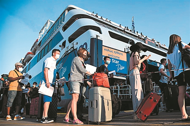 Κοντά 3 δισ. ευρώ χρειάζεται η ελληνική ακτοπλοΐα