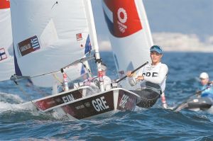 «Mε τα γαλανόλευκα»