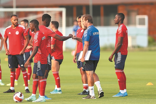 Τα φιλικά και η μέθοδος