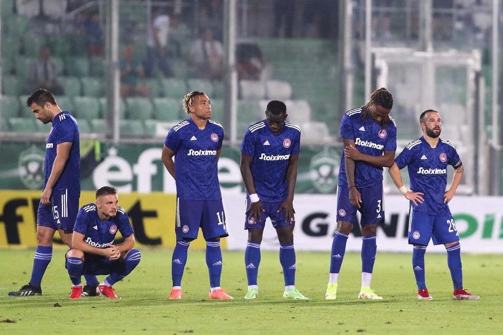 Πρώτος αποκλεισμός για τον Ολυμπιακό από το 2016 και μάλιστα χωρίς να ηττηθεί