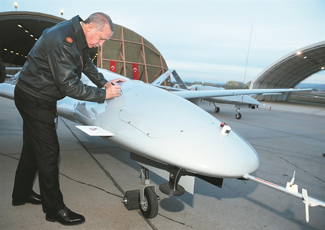 Τουρκικά αλιευτικά σε ρόλο κατασκόπου