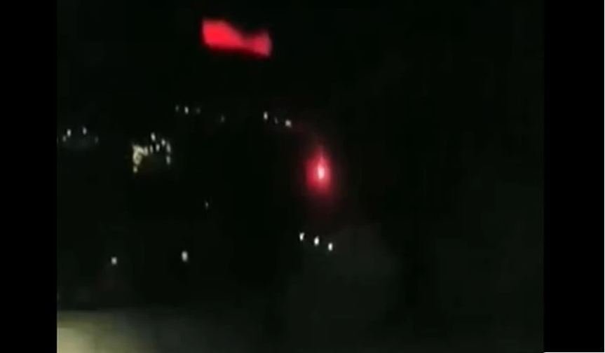 Χρυσοχοΐδης για φωτιά στην Κερατέα – Ερευνάται το περιστατικό χρήσης φωτοβολίδας