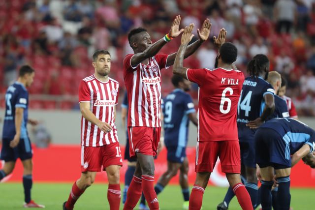 Ολυμπιακός-Σλόβαν Μπρατισλάβας 3-0 – Θρυλικό ξέσπασμα με τριάρα! Με 3-0 μπροστά ο Ολυμπιακός κόντρα στη Σλόβαν - ΤΑ ΝΕΑ