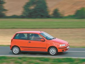 FIAT: Θα επαναφέρει το Punto;