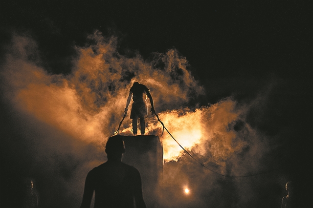 Μονότονος θυμός