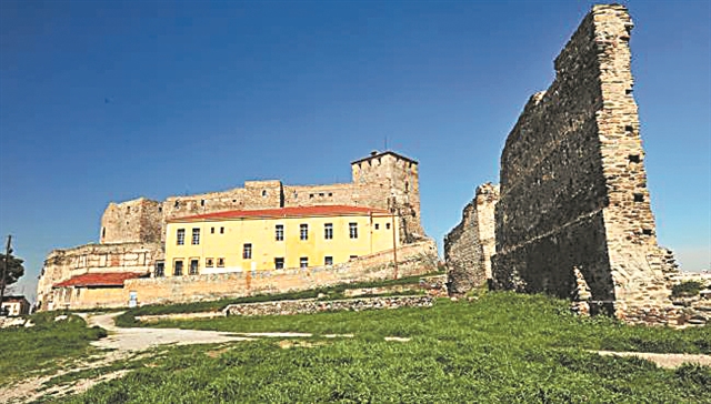 «Η Πόλη των Αθέατων Γυναικών» στο Επταπύργιο